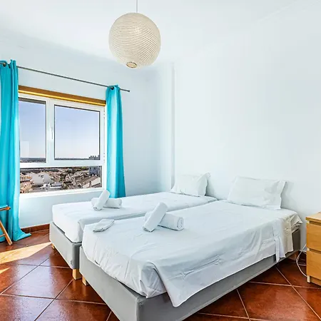 Shinning Waves Appartement *